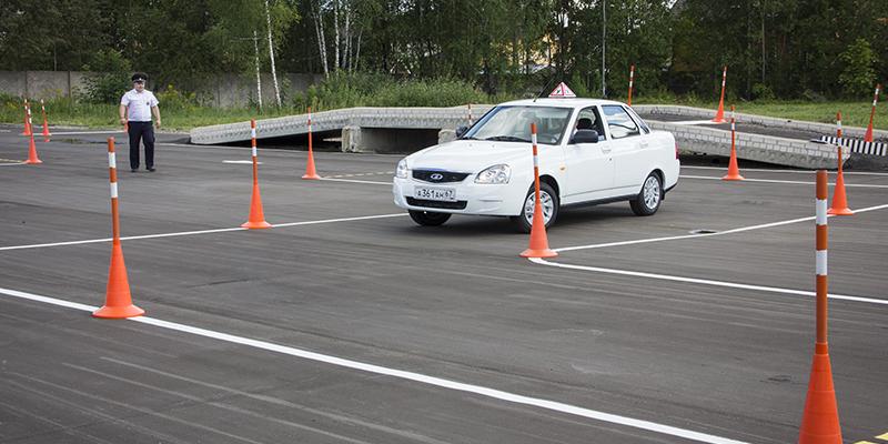 Смоленск, автошкола, экзамены, ПДД, взятка, мошенничество