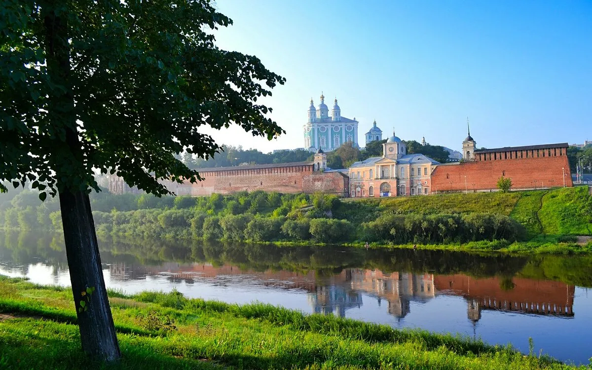 Как посмотреть все достопримечательности Смоленска и окрестностей за 1 день?